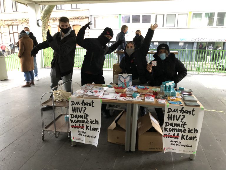 Doppelt hilft besser  – Welt-Aids-Tag am RRBK