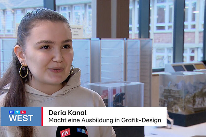 Derya Kanal wird zum Projekt Erinnerungsräume von RTL interviewt.