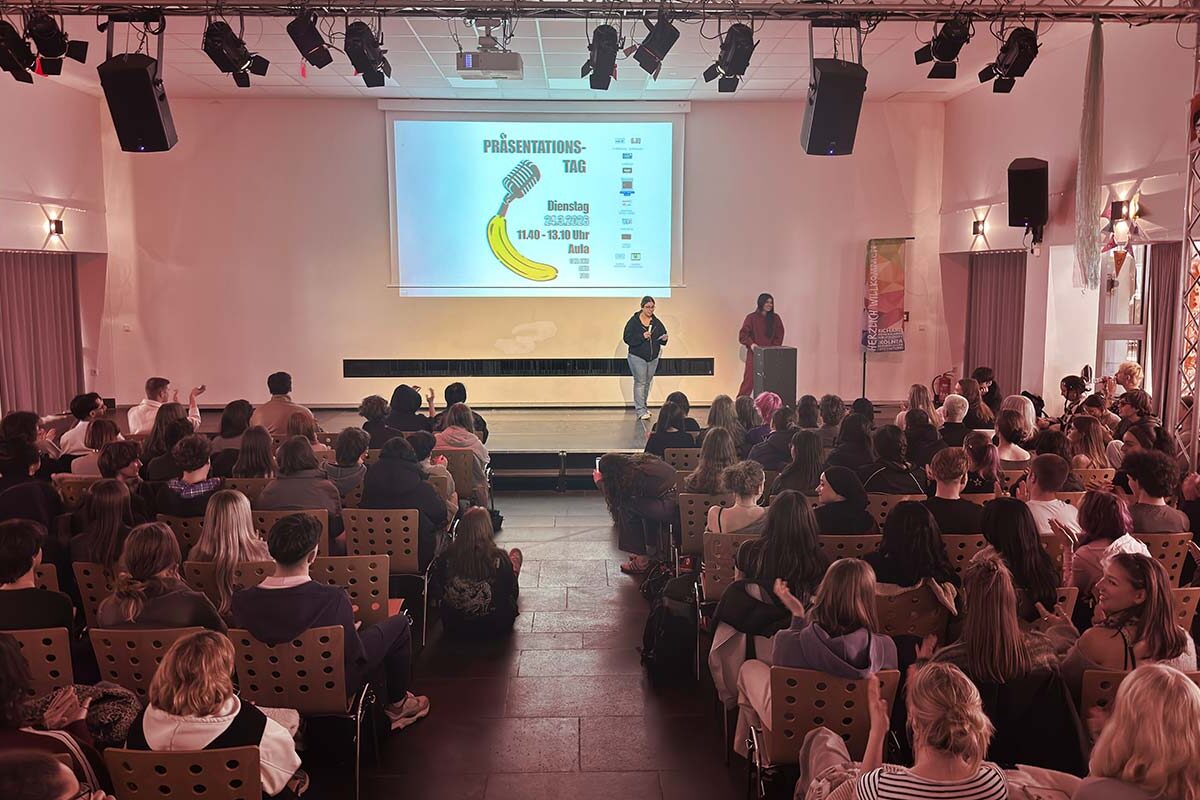 Präsentationstag am 24. März 2026 in der Aula des RRBK